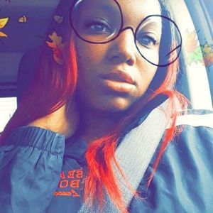 Meet your Posher, Leneesha